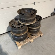 5x16" Mercedes velg Set 5x 16" Mercedes velg - gebruikt.